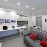 Exclusive Privatebeach - Explora 3 Omegna
